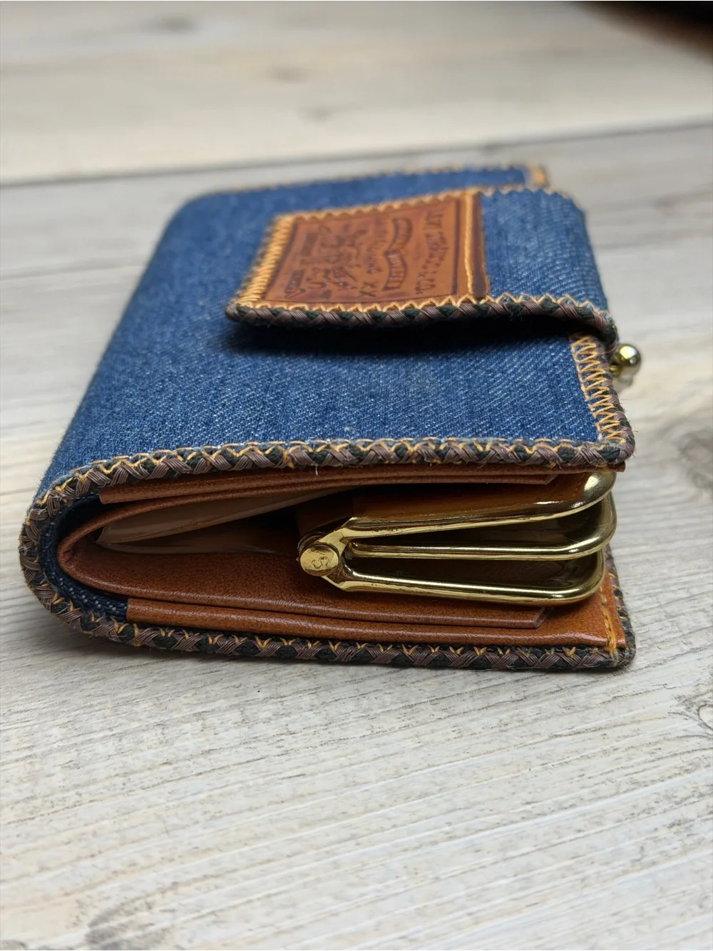 Vtg Levi Strauss & Co Denim Brown Leather Bifold Wallet w/Coin Purse
